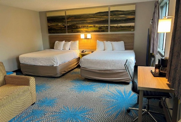 Days Inn & Suites by Wyndham Des Moines Airport image 24